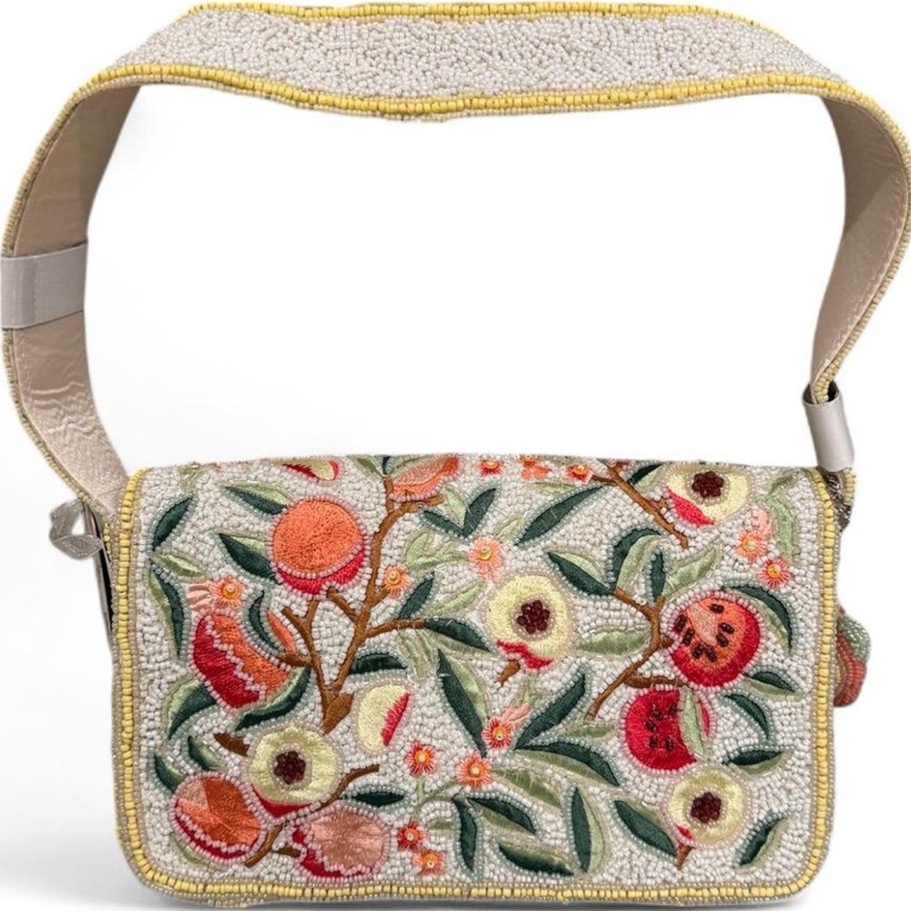 Viral Peach Pomegranate Beaded Shoulder Bag NWT - Picture 3 of 10